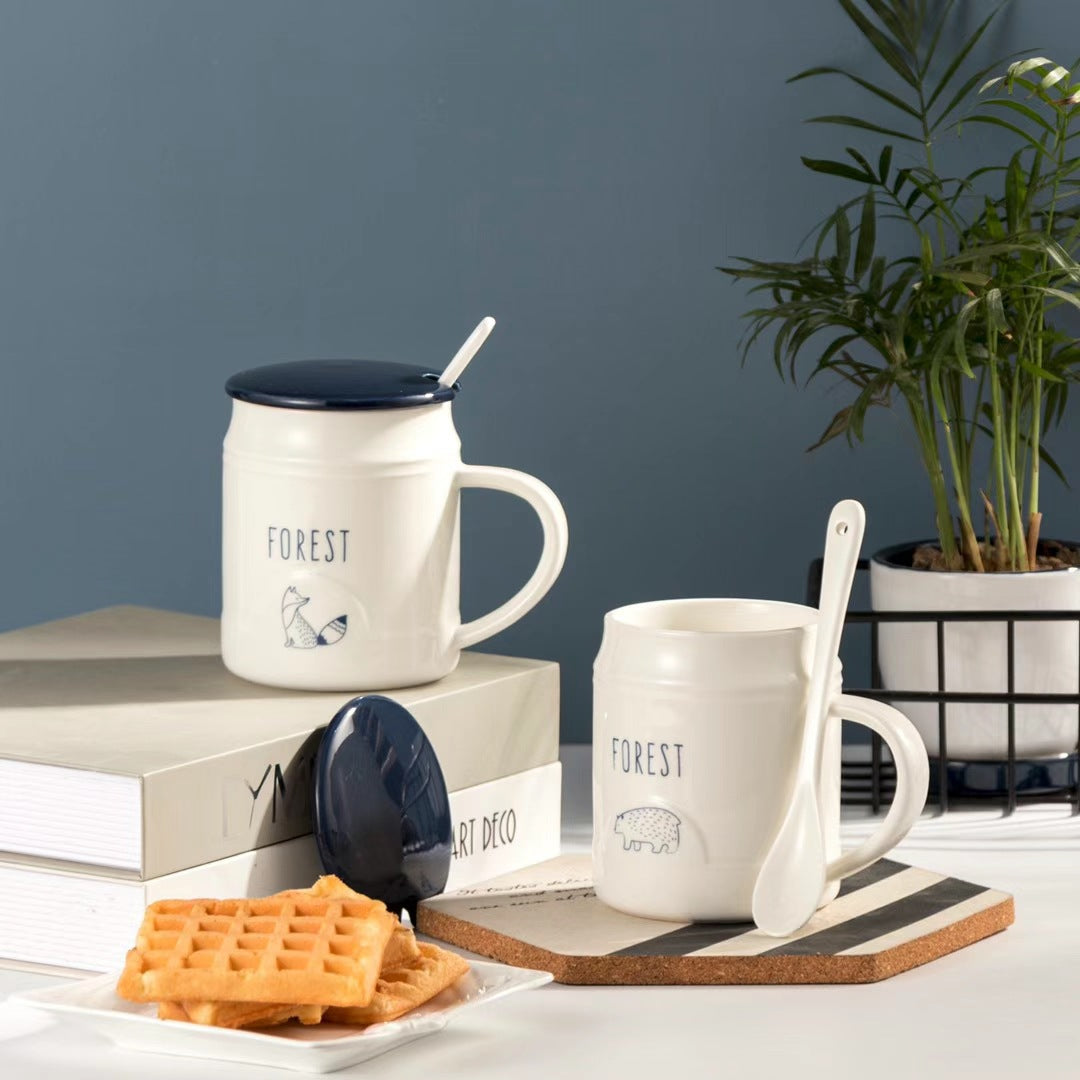 Simple personality animal cartoon breakfast cup with lid and spoon