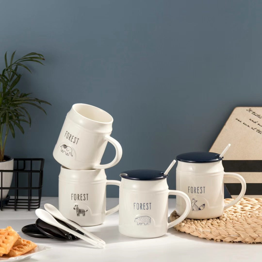 Simple personality animal cartoon breakfast cup with lid and spoon