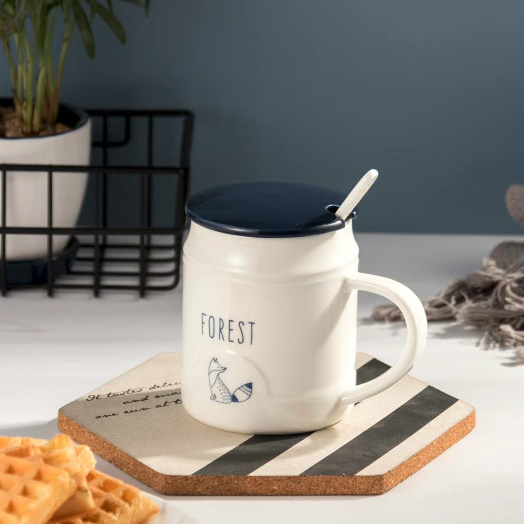 Simple personality animal cartoon breakfast cup with lid and spoon