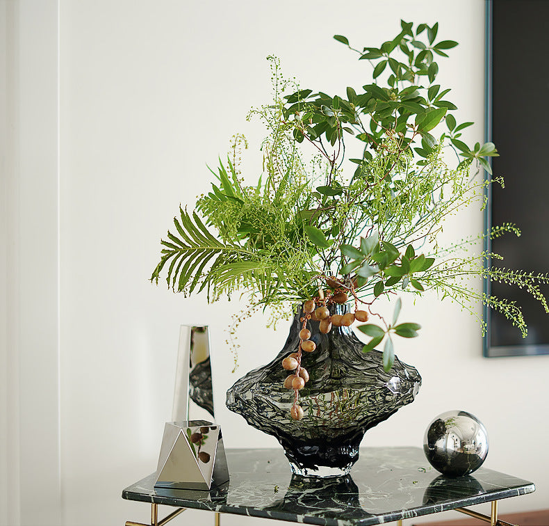 High-end canyon glass vase