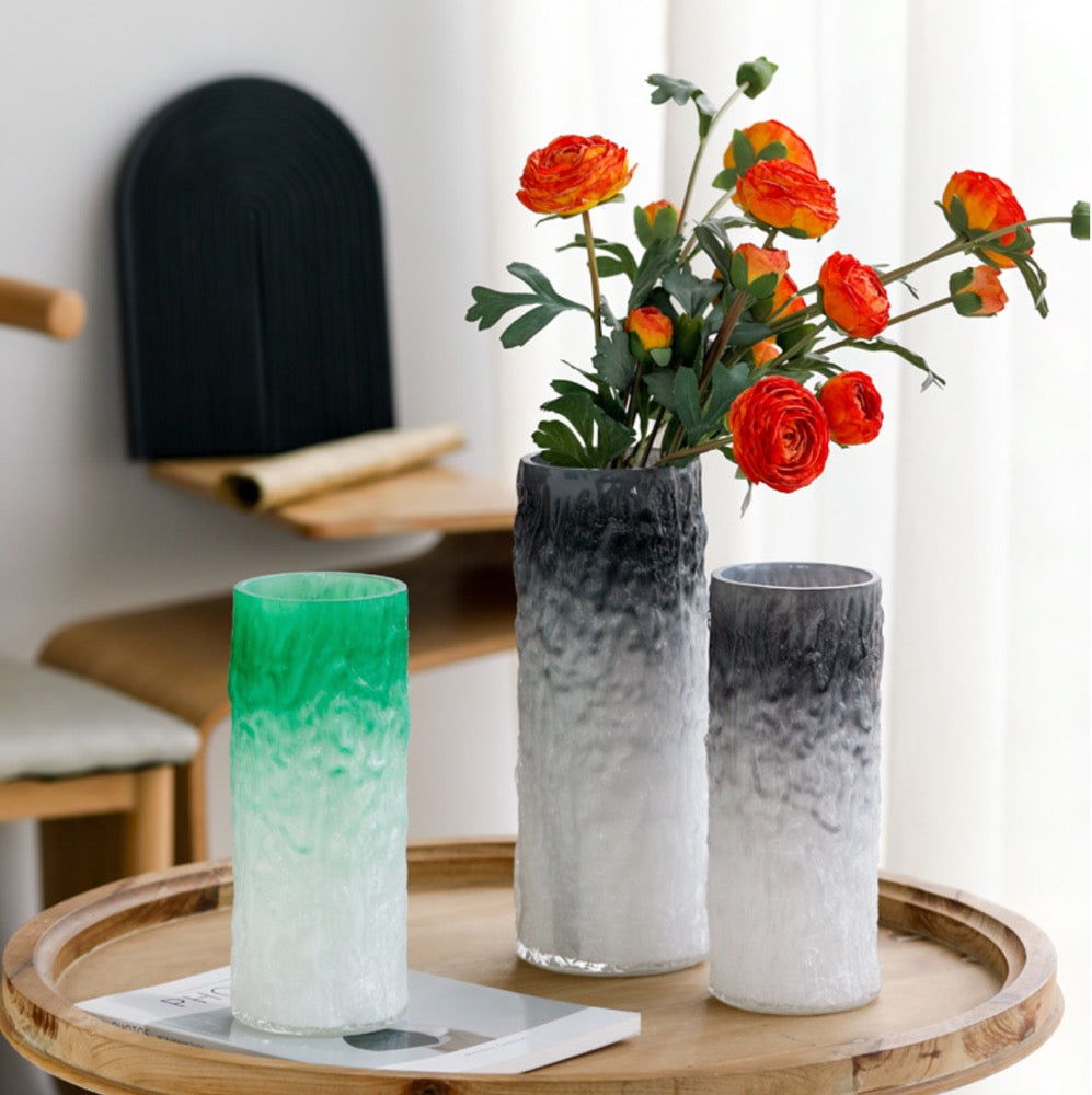 High-looking straight glass vase