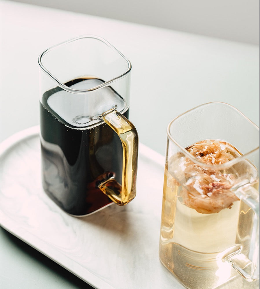 Heat resistant glass cup with handle and no cover