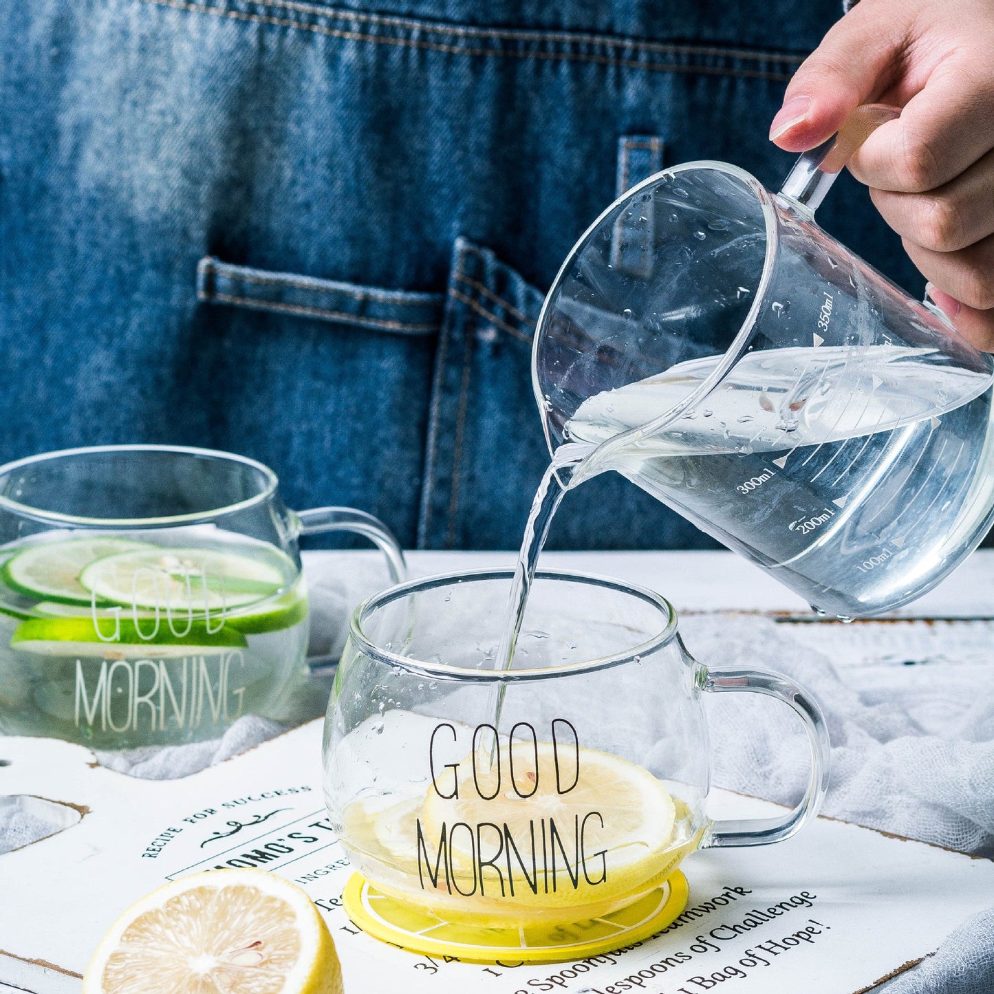 High-grade heat-resistant glass cup with handle