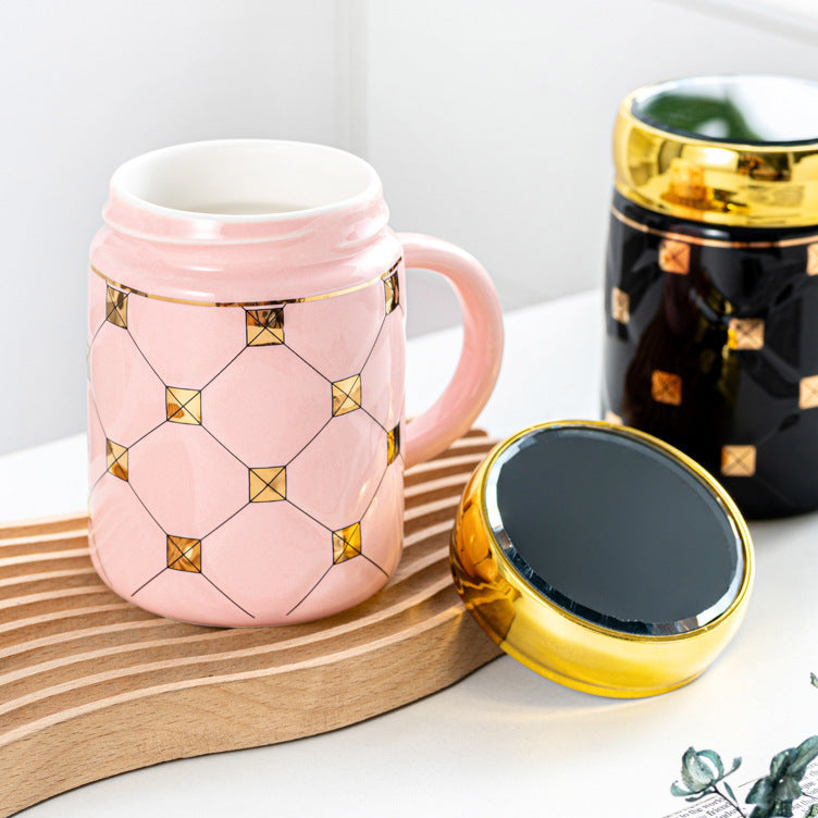 Checkerboard Gold Mirror Mug with Lid