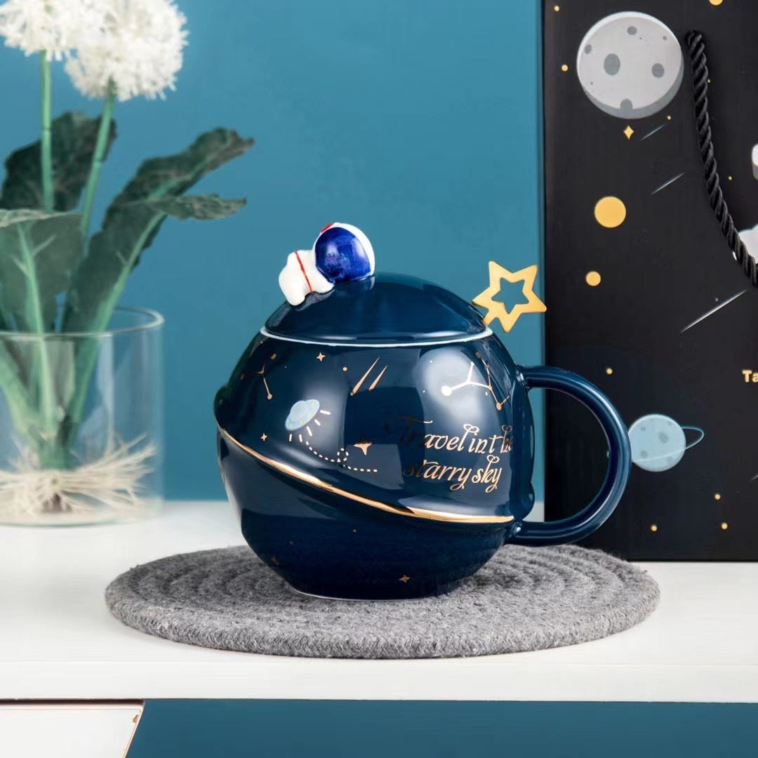 Astronaut Dream Planet Embossed Cup