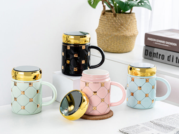 Checkerboard Gold Mirror Mug with Lid