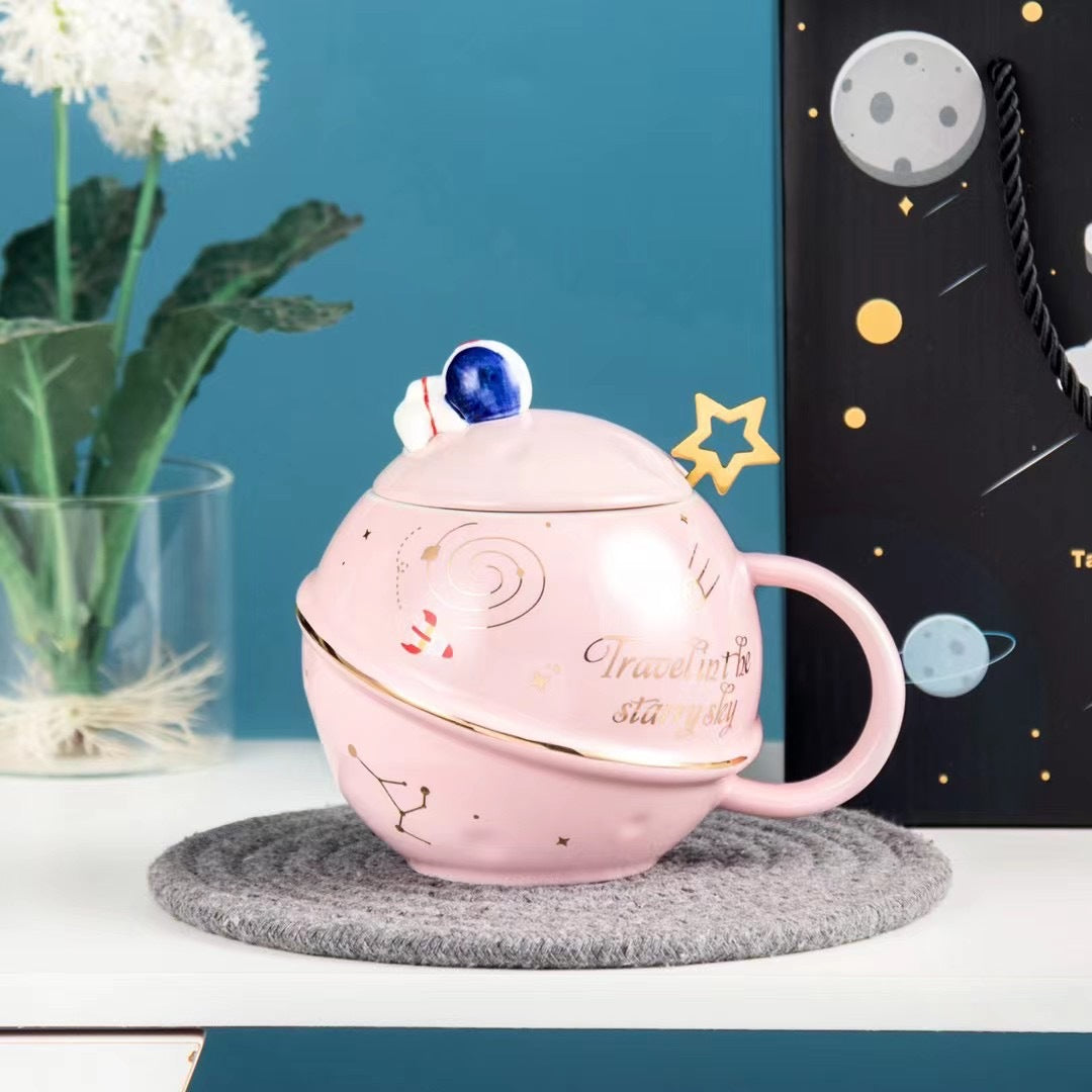 Astronaut Dream Planet Embossed Cup