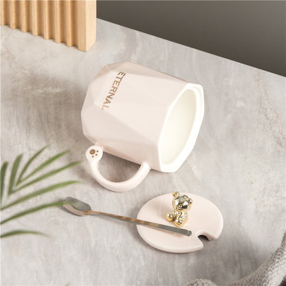 Light luxury three-dimensional bear mug