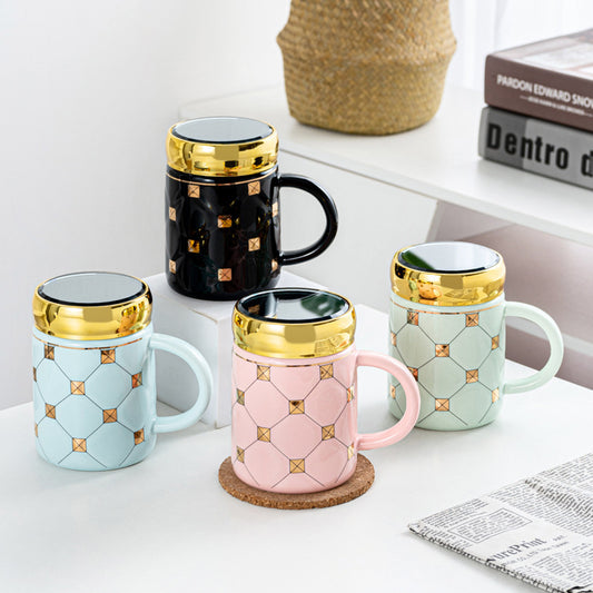 Checkerboard Gold Mirror Mug with Lid
