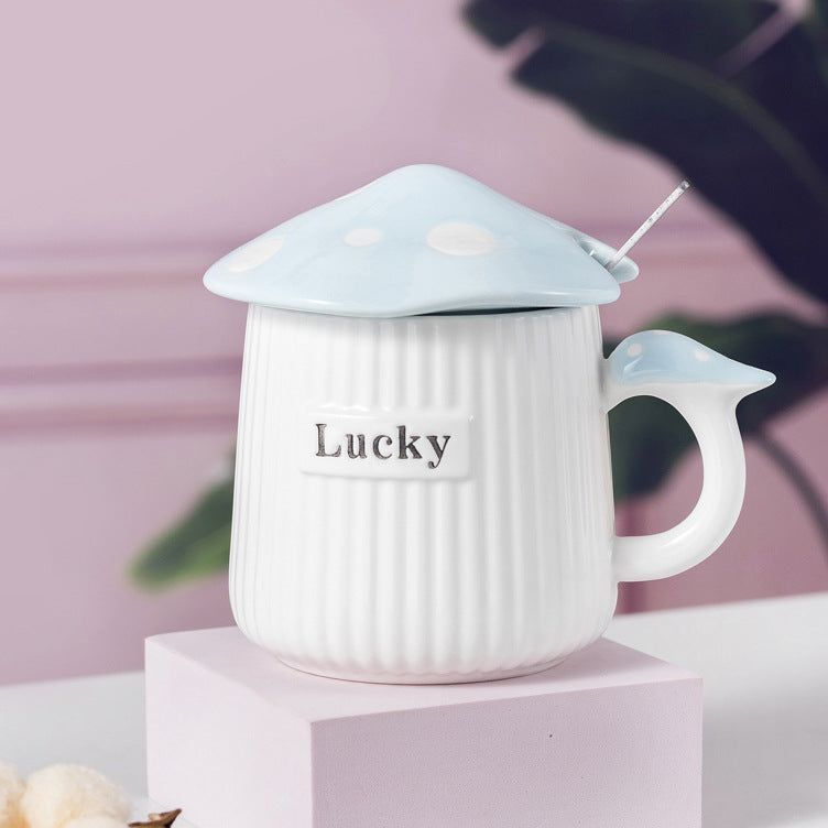Hand-painted mushroom ceramic cup         Cup+lid+spoon