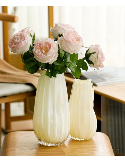 Peanut Vase
