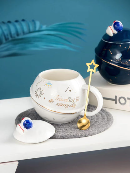 Astronaut Dream Planet Embossed Cup