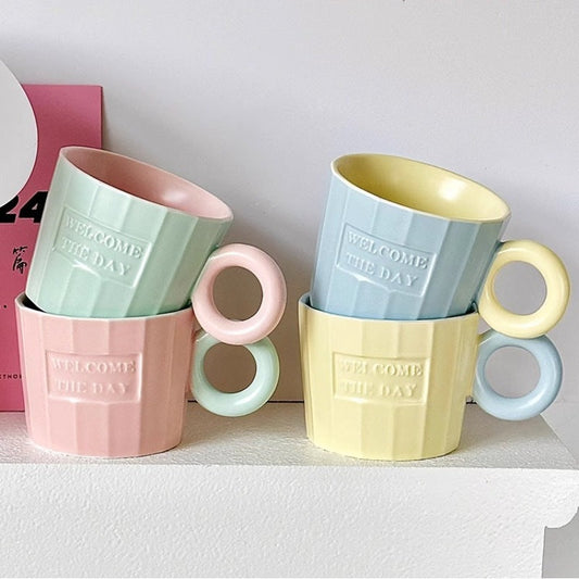 Cream ins contrast color mug