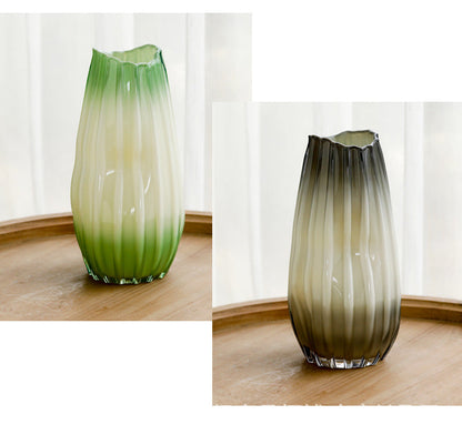 Peanut Vase