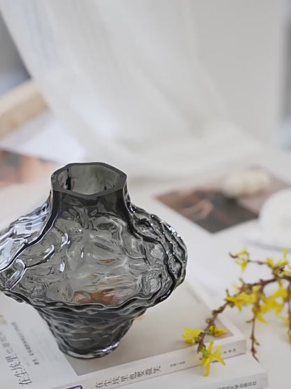 High-end canyon glass vase