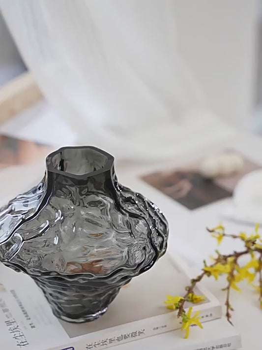 High-end canyon glass vase